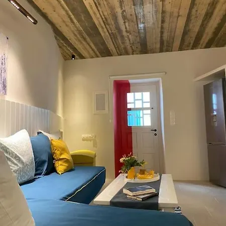 Σπίτι διακοπών Kalli's Tranditional Renovated House In *