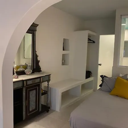 Σπίτι διακοπών Kalli's Tranditional Renovated House In Ίος